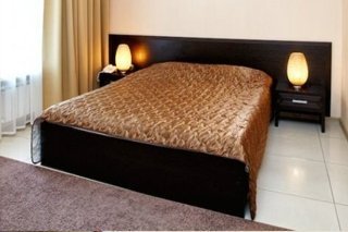 Кровать двуспальная шириной 160 см «Style»