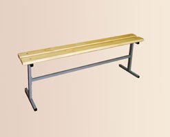Хозяйственная скамья из массива сосны на М/К для армии - 145x22(36)x45 см